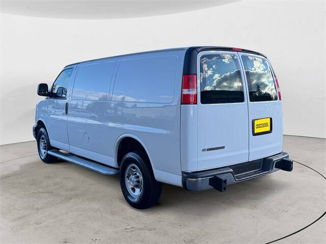 2024 Chevrolet Express 2500