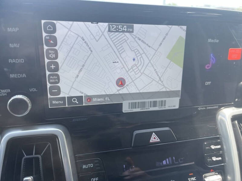 2023 Kia Sorento Plug-In Hybrid SX Prestige