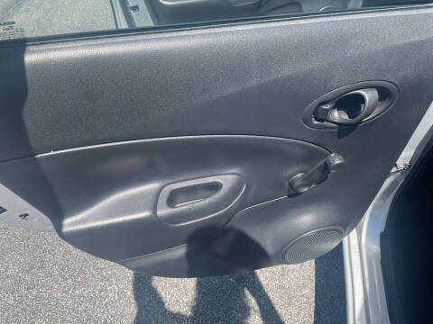 2014 Nissan Versa Note S Plus