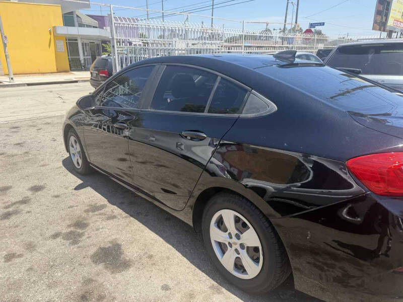 2017 Chevrolet Cruze LS Auto