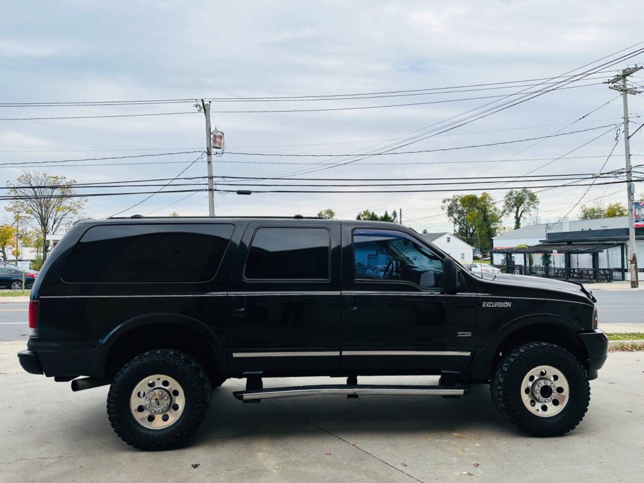 2004 Ford Excursion for sale at American Dream Motors in Winchester, VA