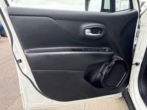 2017 Jeep Renegade Altitude