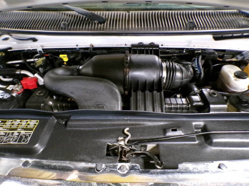 2011 Ford E-Series E-350 SD