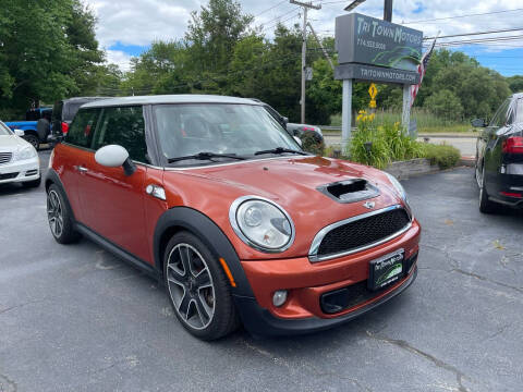 2012 MINI Cooper Hardtop for sale at Tri Town Motors in Marion MA