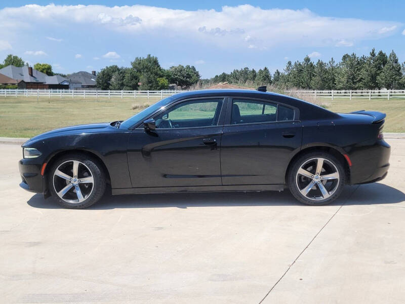 2017 Dodge Charger SXT
