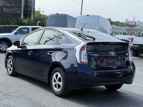 2013 Toyota Prius Two