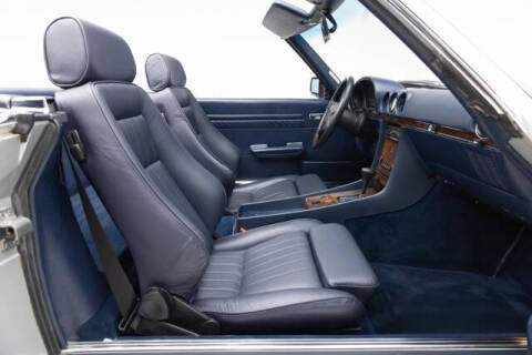 1986 Mercedes-Benz 560-Class 560 SL