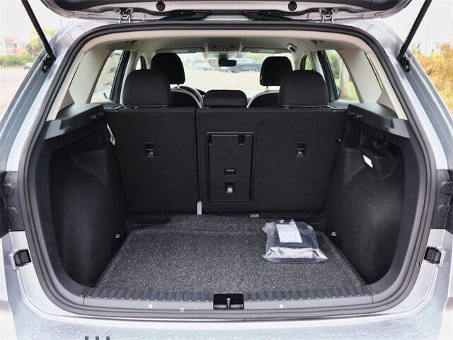 2025 Volkswagen Taos S