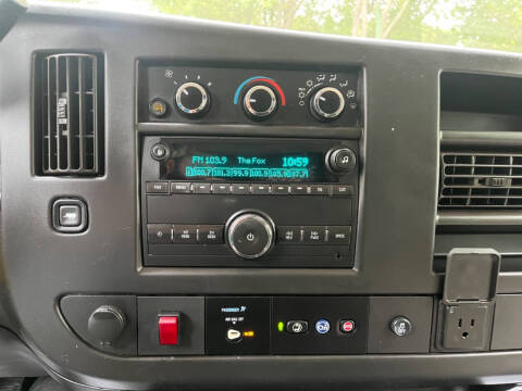 2017 Chevrolet Express 2500