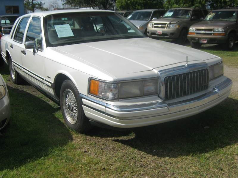 1993 Lincoln Town Car For Sale