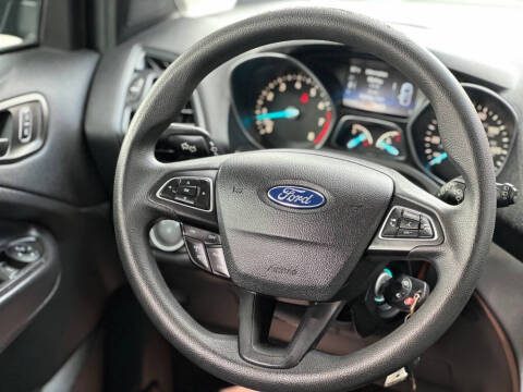 2019 Ford Escape S