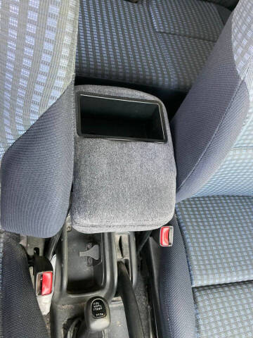 2000 Mitsubishi Pajero