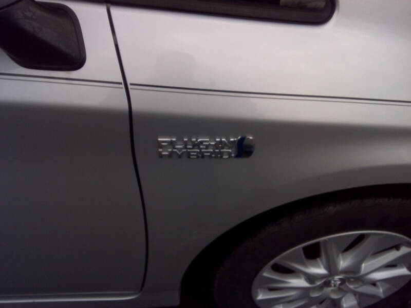 2012 Toyota Prius Plug-in Hybrid Advanced