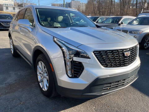 2019 Cadillac XT4 Luxury