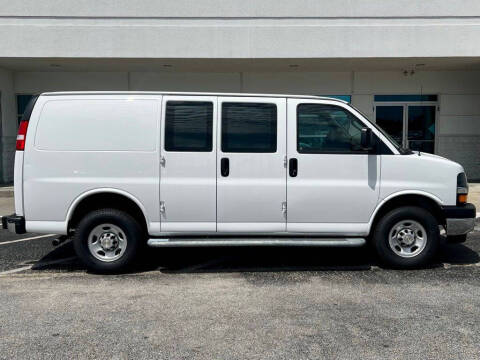 2024 Chevrolet Express 2500