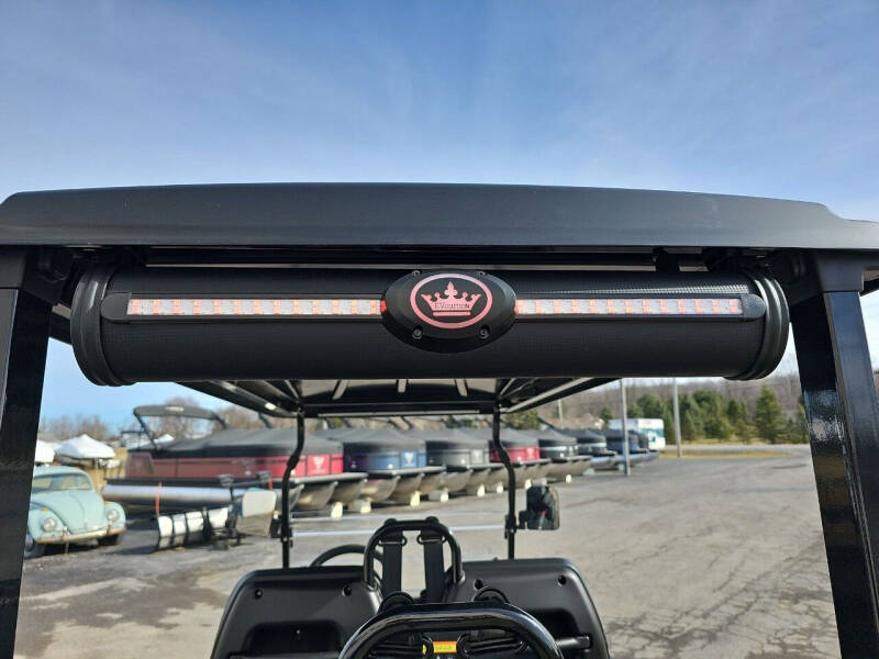 2024 Evolution Maverick 4