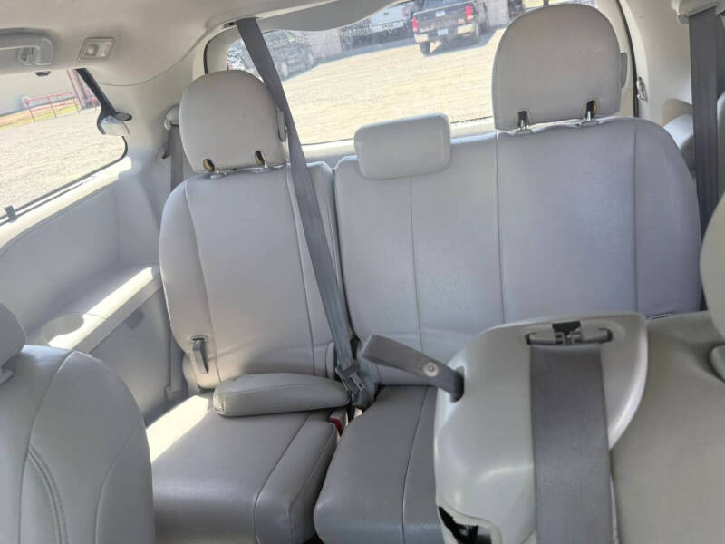 2011 Toyota Sienna