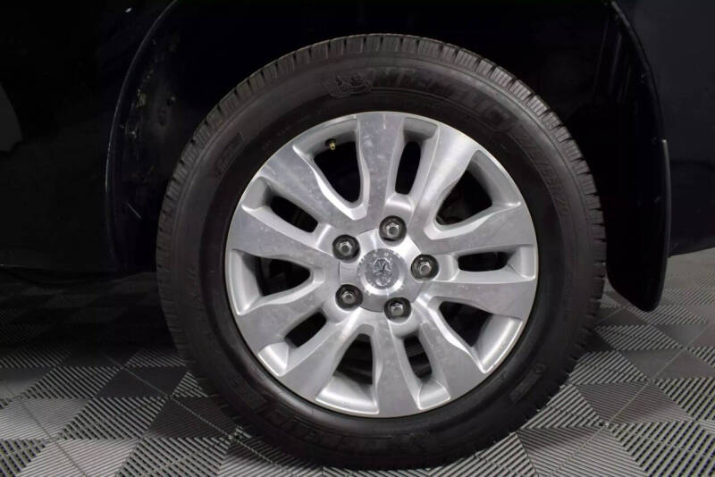 2016 Toyota Sequoia Platinum