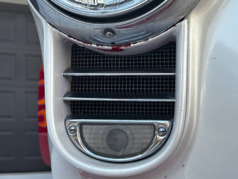 1949 Oldsmobile Futuramic 76