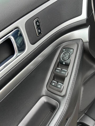 2011 Ford Explorer XLT