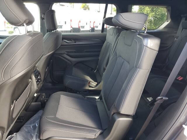 2025 Jeep Grand Cherokee L Laredo X