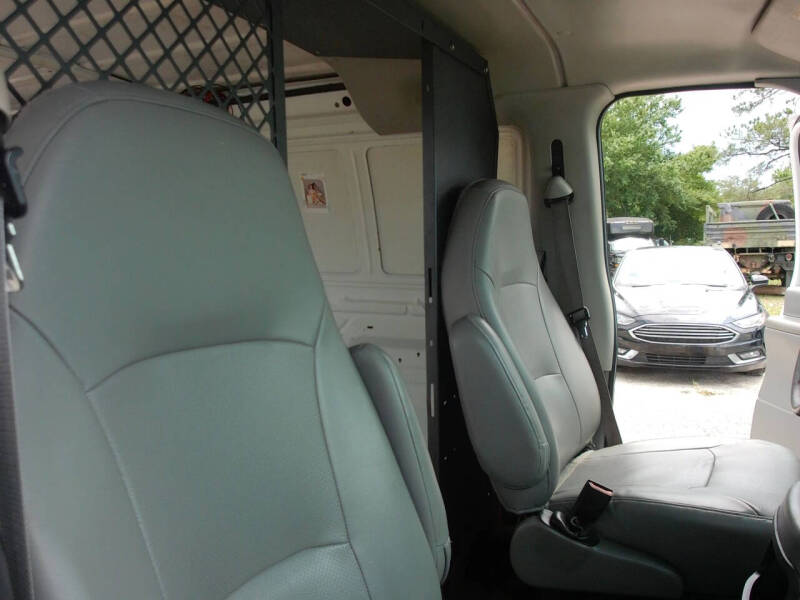 2003 Ford E-Series E-250