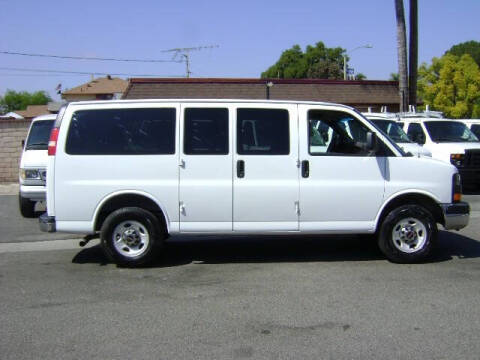 2010 GMC Savana LT 3500