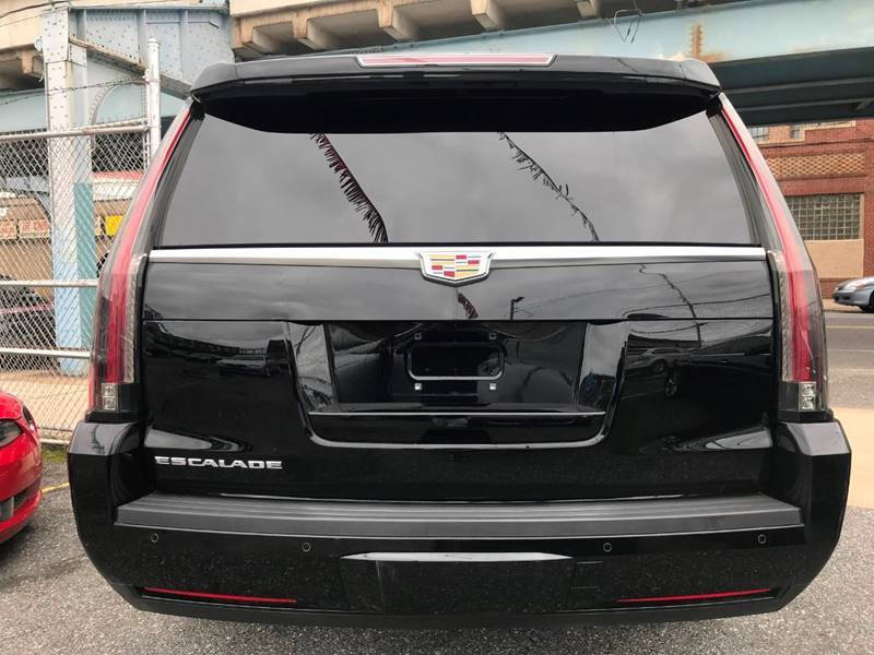 2015 Cadillac Escalade ESV Luxury