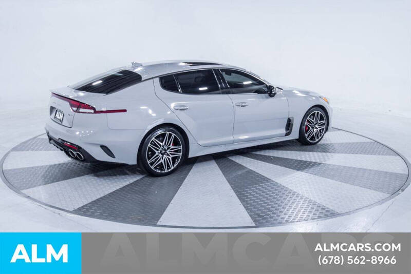 2022 Kia Stinger