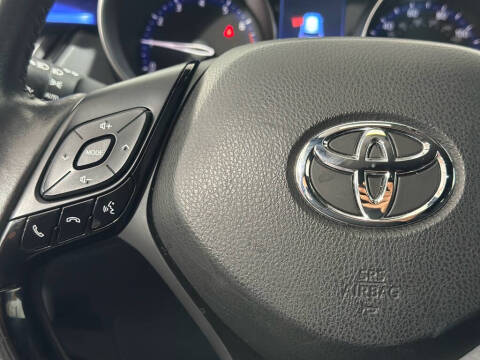 2021 Toyota C-HR XLE