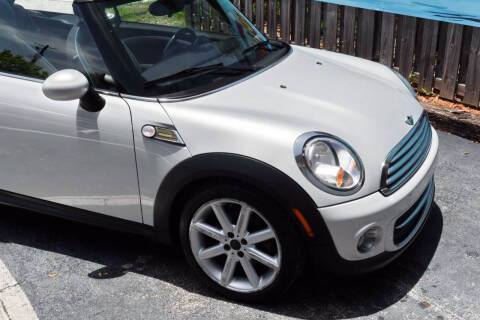 2013 MINI Convertible Cooper