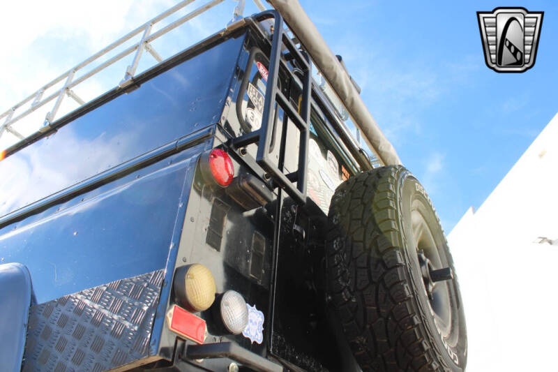 1988 Land Rover Defender