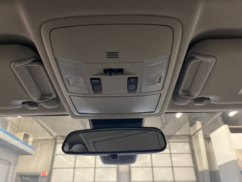 2017 Toyota RAV4 Hybrid XLE