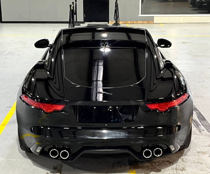 2015 Jaguar F-TYPE R