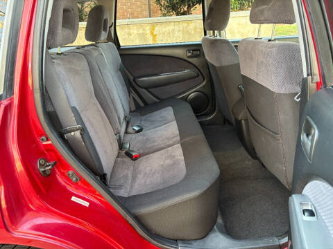 2004 Mitsubishi Outlander XLS