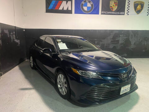 2018 Toyota Camry for sale at LG Auto Sales in Rancho Cordova CA