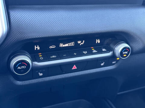 2023 Mazda CX-50 2.5 S Preferred Plus