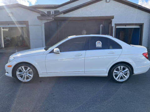 2012 Mercedes-Benz C-Class C 300 Luxury 4MATIC