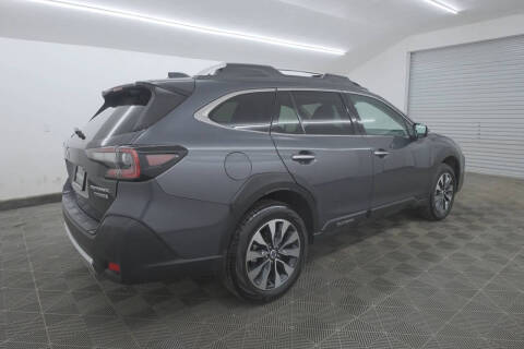 2024 Subaru Outback Touring