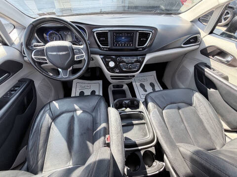 2019 Chrysler Pacifica Touring L