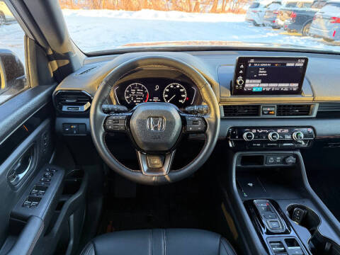 2025 Honda Pilot TrailSport