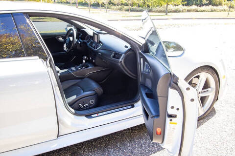 2016 Audi RS 7 4.0T quattro Prestige