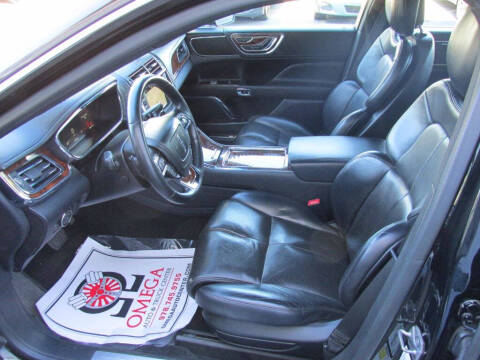 2018 Lincoln Continental Select