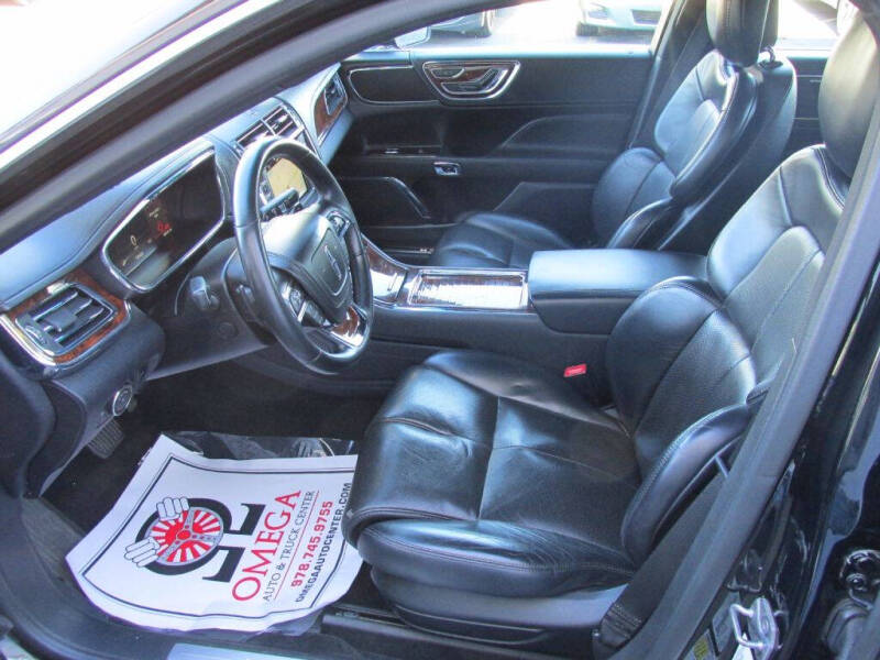 2018 Lincoln Continental Select