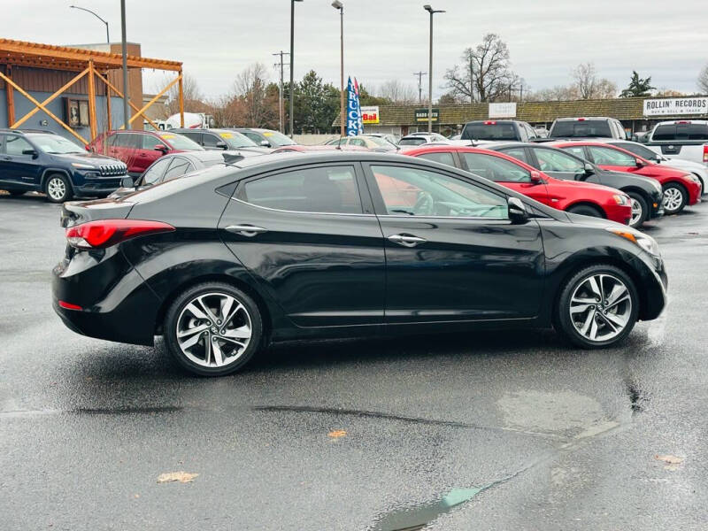 2014 Hyundai Elantra SE
