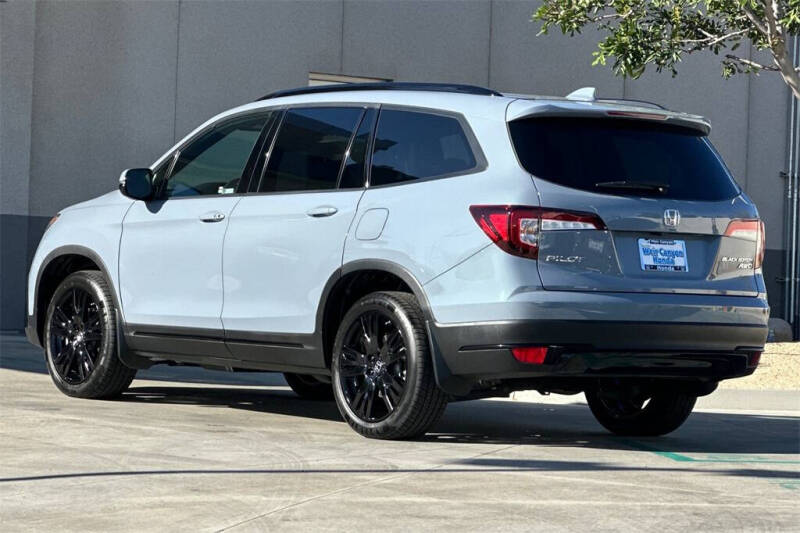2022 Honda Pilot Black Edition