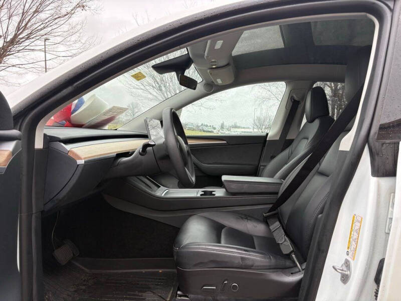 2023 Tesla Model Y Long Range