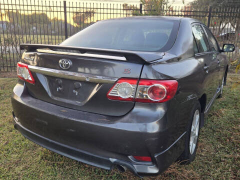 2011 Toyota Corolla S