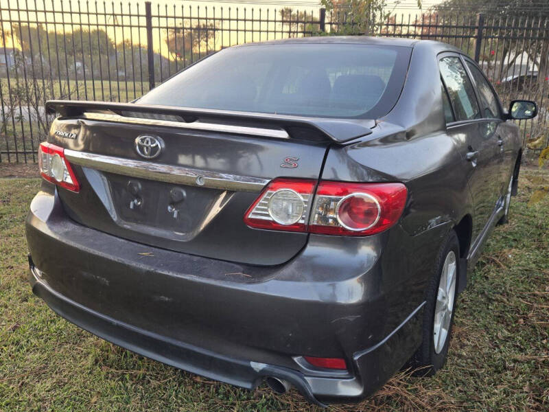 2011 Toyota Corolla S