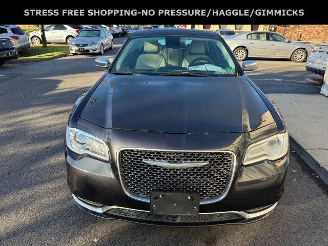 2016 Chrysler 300 C Platinum